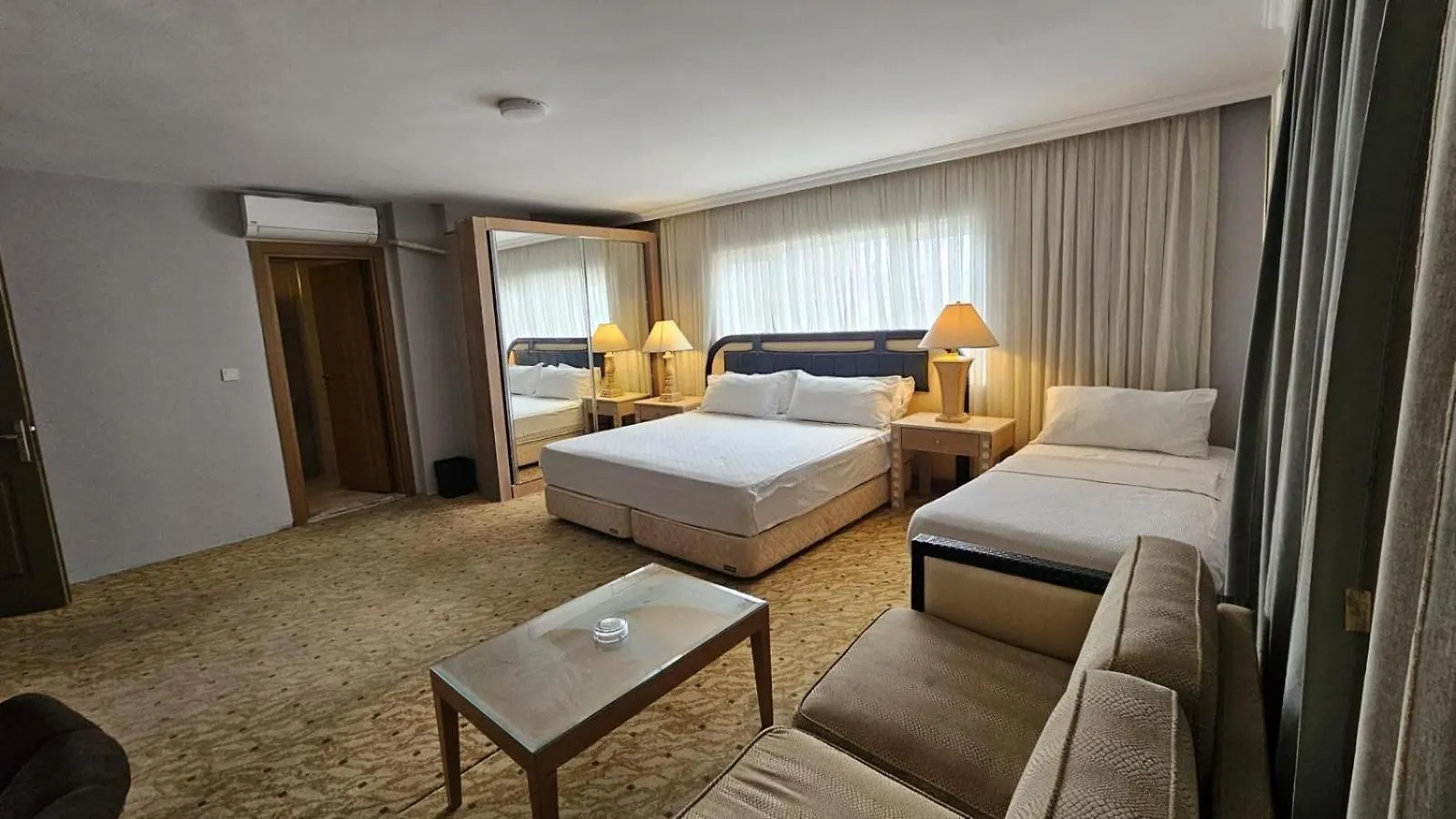 Sever Suites Hotel 안탈리아 0*,  터키